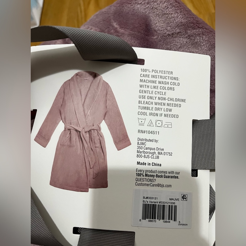 Berkley Jensen Women's Fleece Robe in Purple - Picture 3 of 3